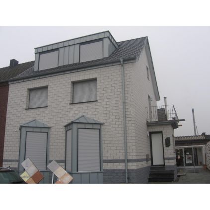 Tile plinth Kerabig weiss