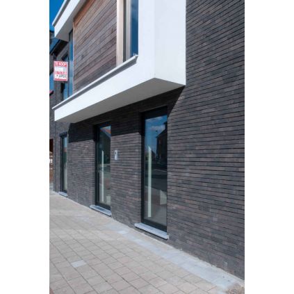 Brick hand molding Vande Moortel...