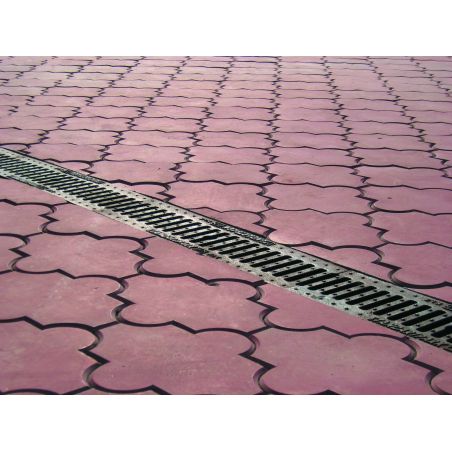 Решетка водоприемная щелевая чугунная 0,5м DN100