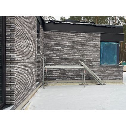 Long format brick Corso Milano