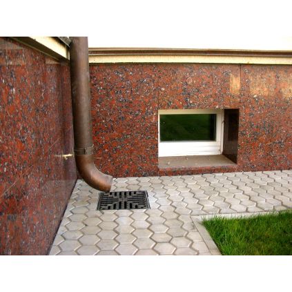 Решітка чавунна 400х400