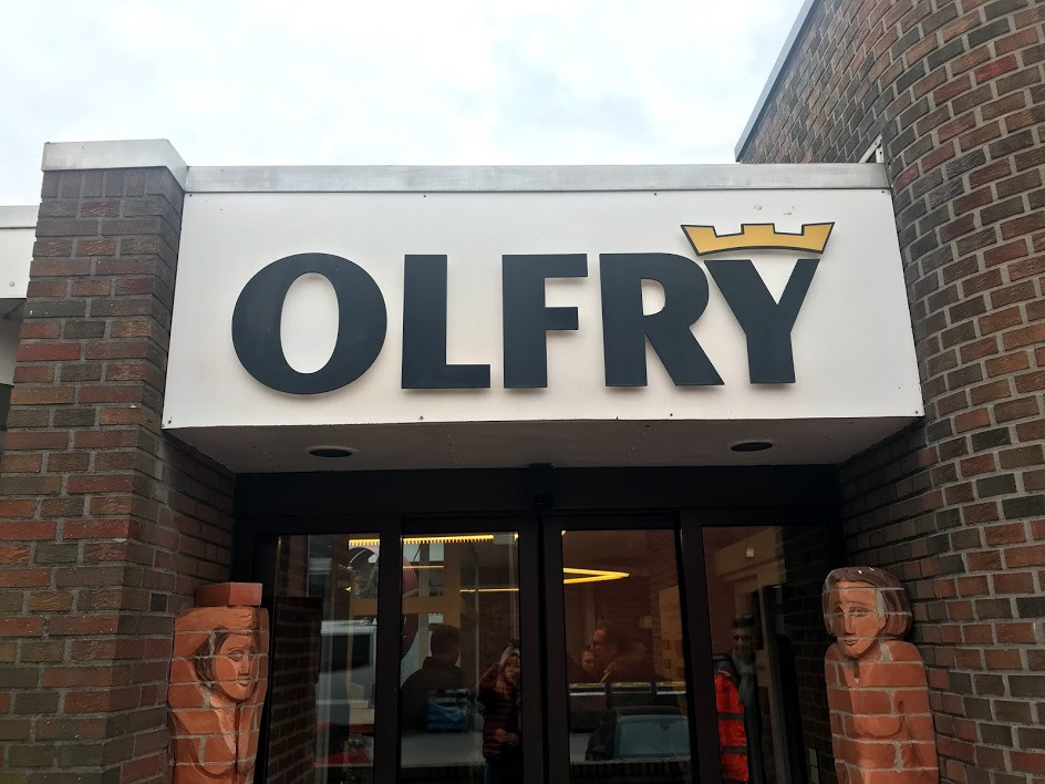 Hand-formed clinker bricks and tiles OLFRY